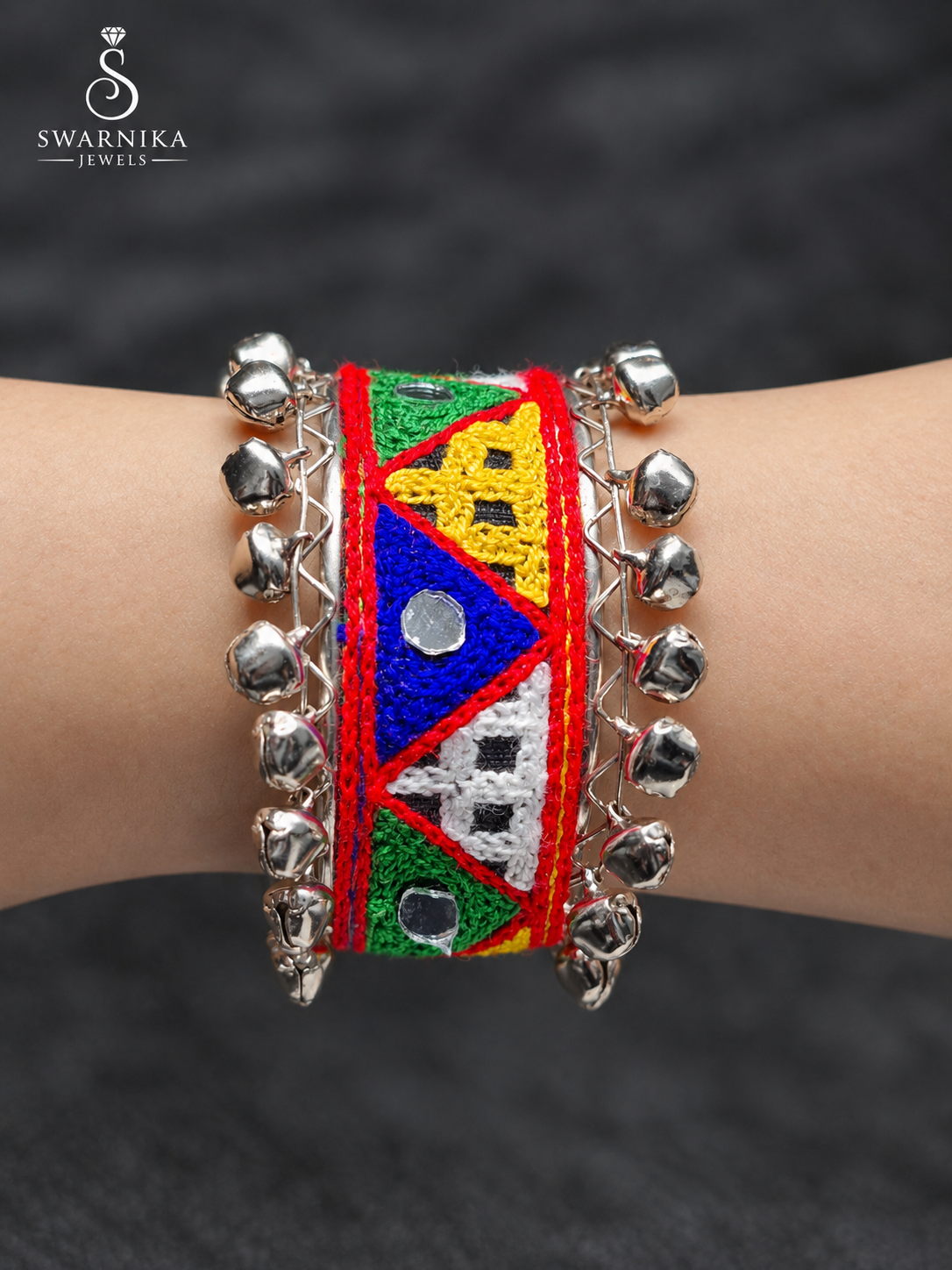 Antique Frame Colour Thread Festive Kada view 3