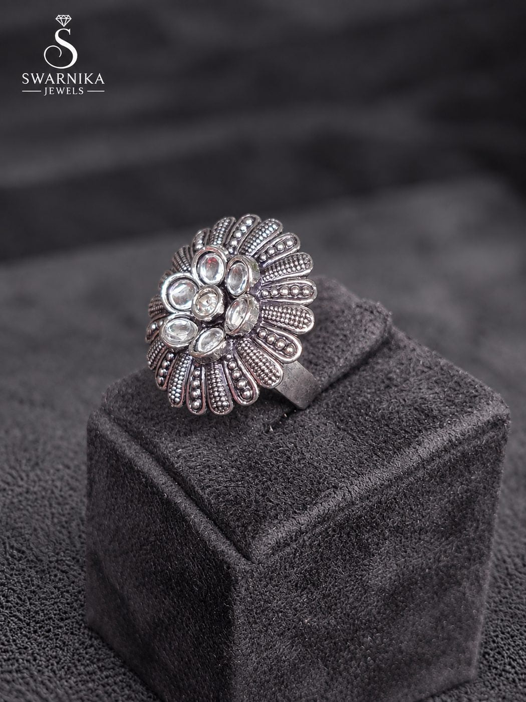 Bloom Centre Oxidised Finger Ring view 3