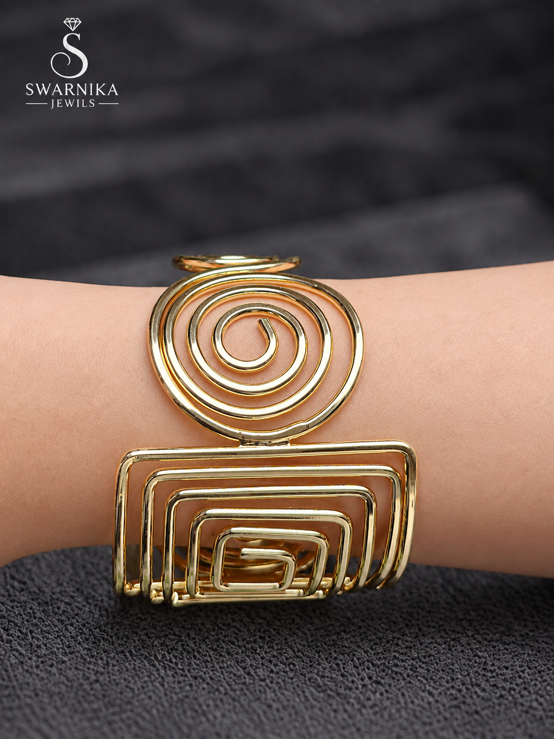 Bold Horizontal Band Silver Cuff Kada view 3