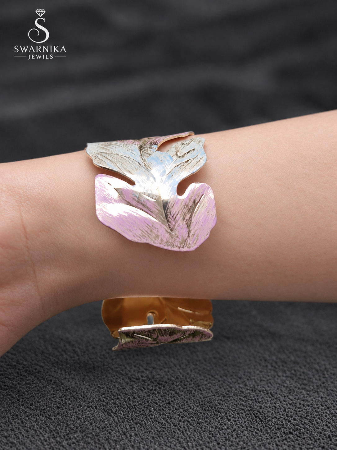 Coastal Shell Fan Dual-Tone Statement Kada view 2