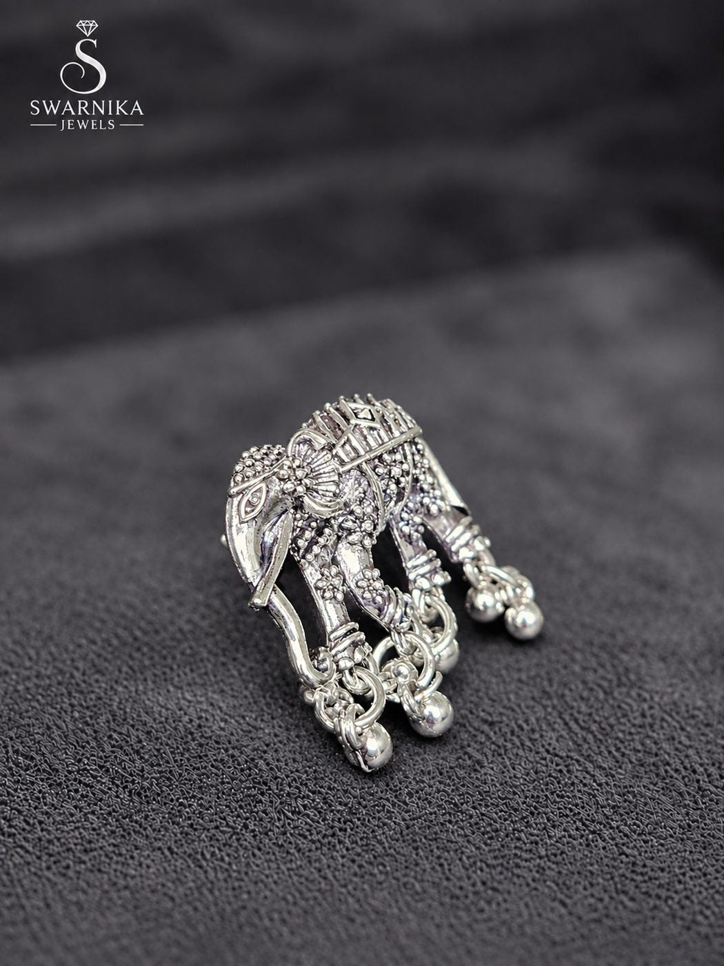 Dual Halo Floral Oxidised Ring view 2