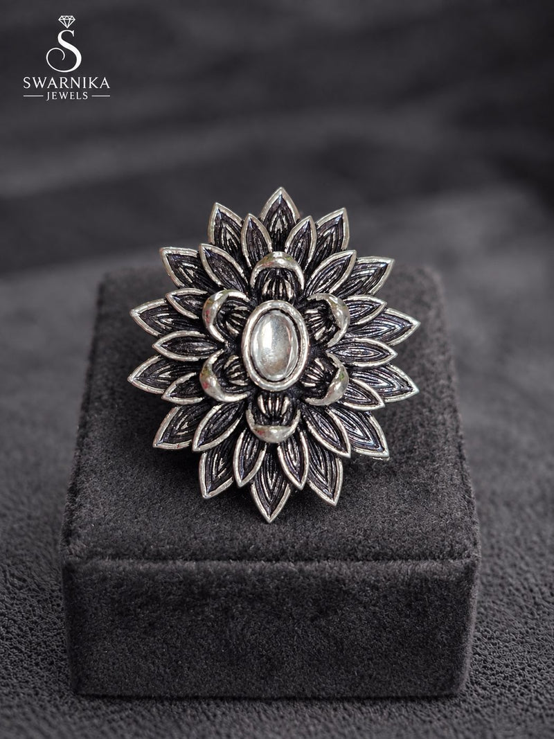 Embossed Floral Wide Band Ring