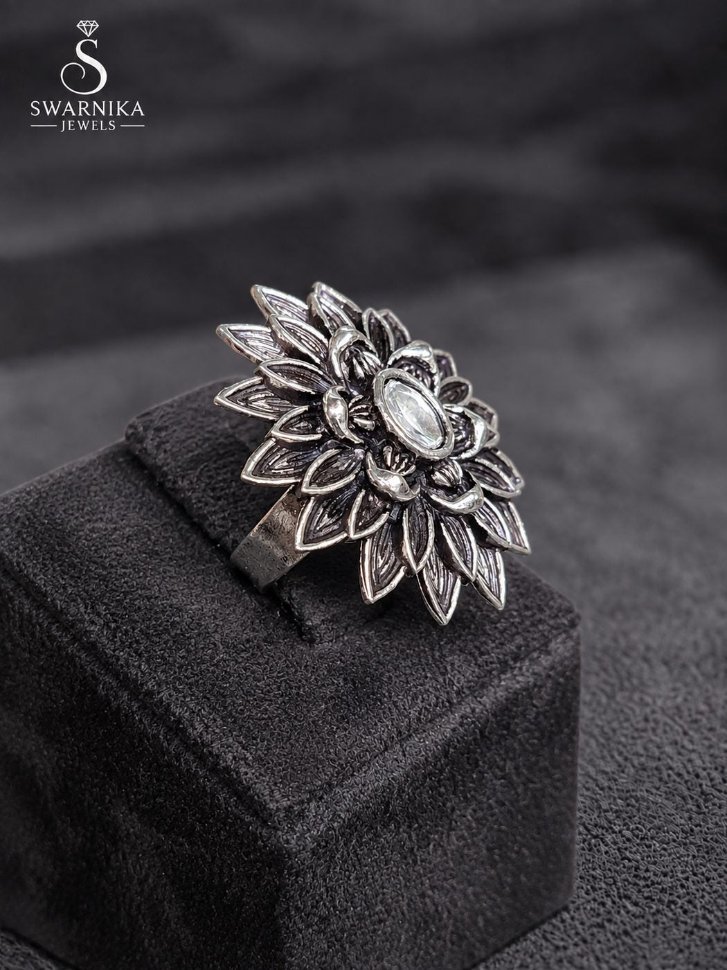 Embossed Floral Wide Band Ring view 2