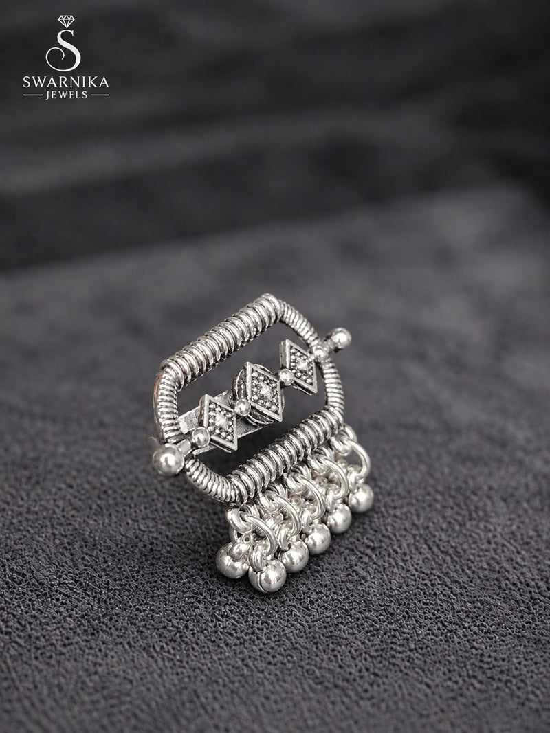 Festive Floral Oxidised Cocktail Ring