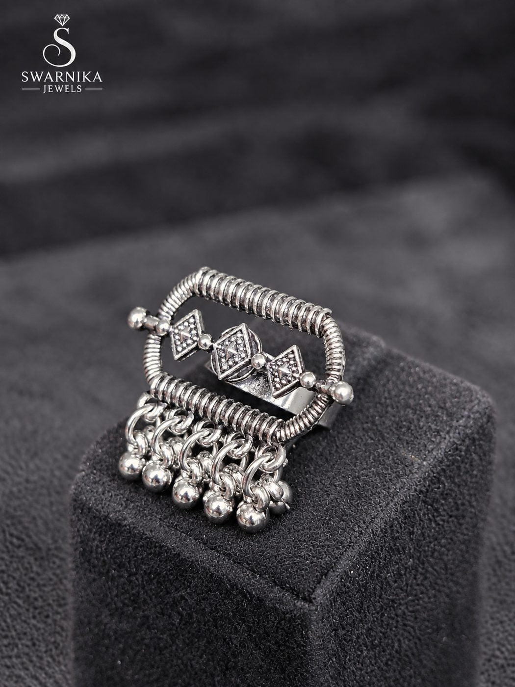 Festive Floral Oxidised Cocktail Ring view 3