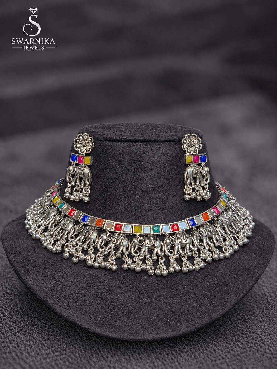 Filigree Pendant Ghungroo Necklace Set view 1