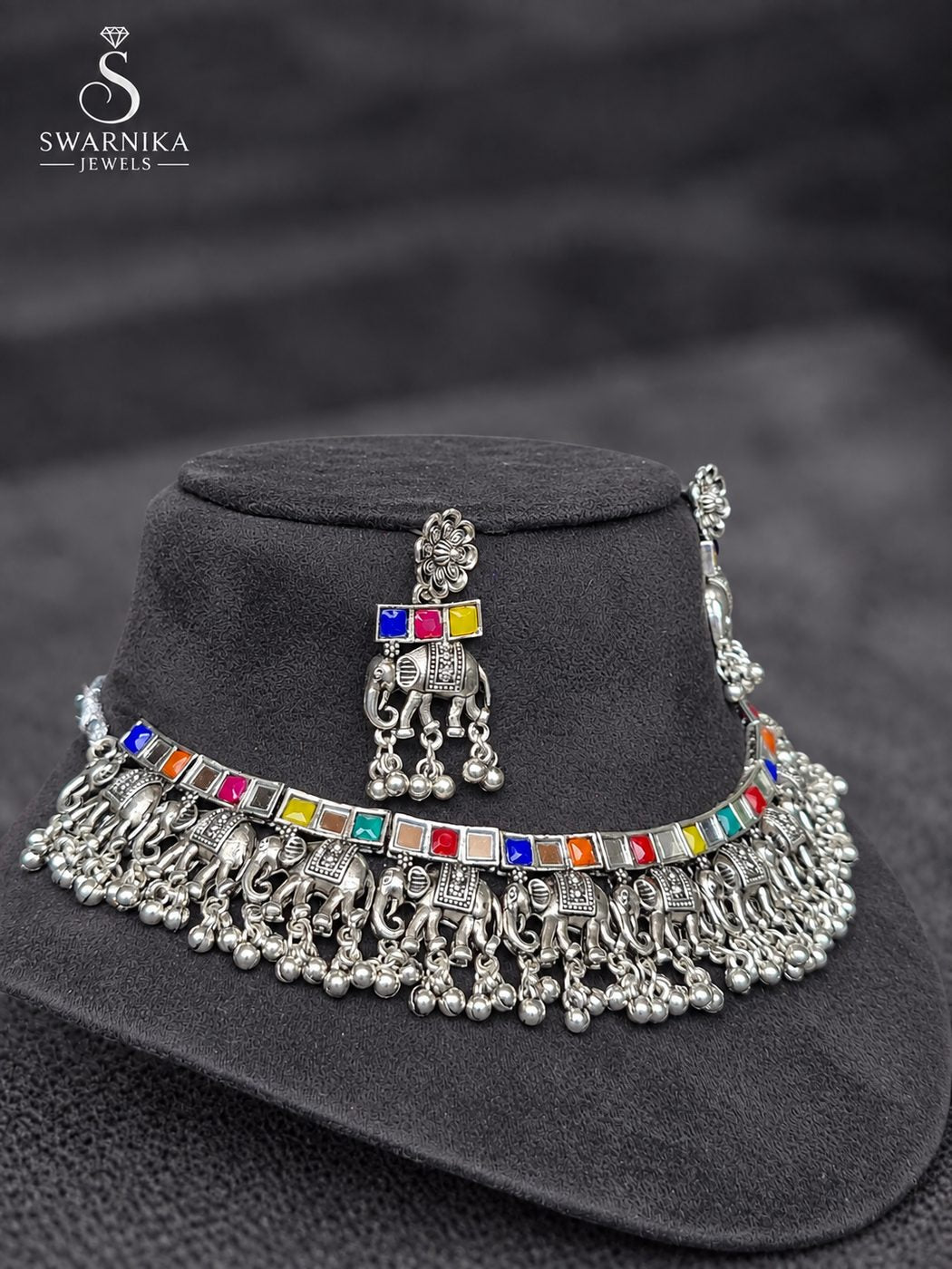 Filigree Pendant Ghungroo Necklace Set view 2