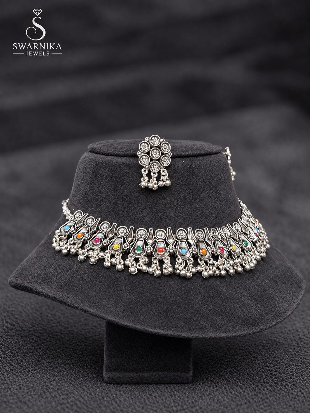 Floral Medallion Oxidised Necklace Set view 2