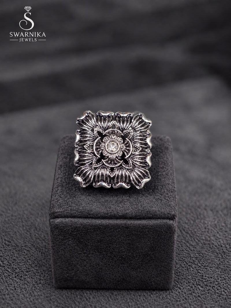 Granulated Border Statement Ring