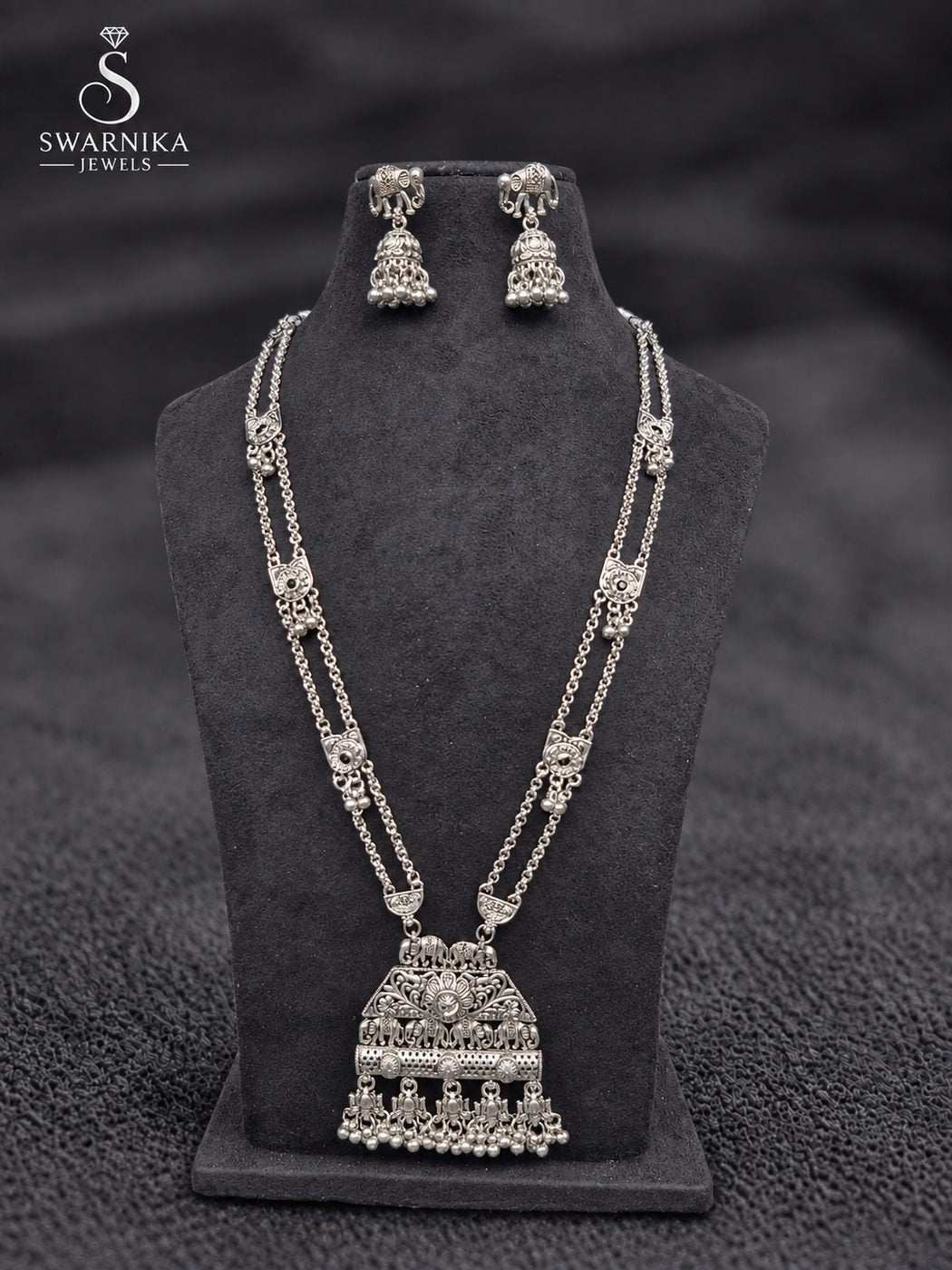Kundan Look Oxidised Statement Set view 1