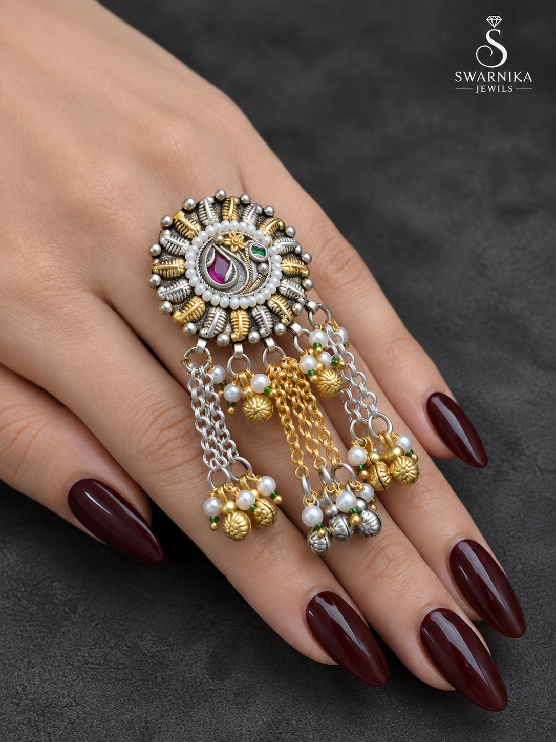Magenta Feather Dual-Tone Pearl Ring view 3