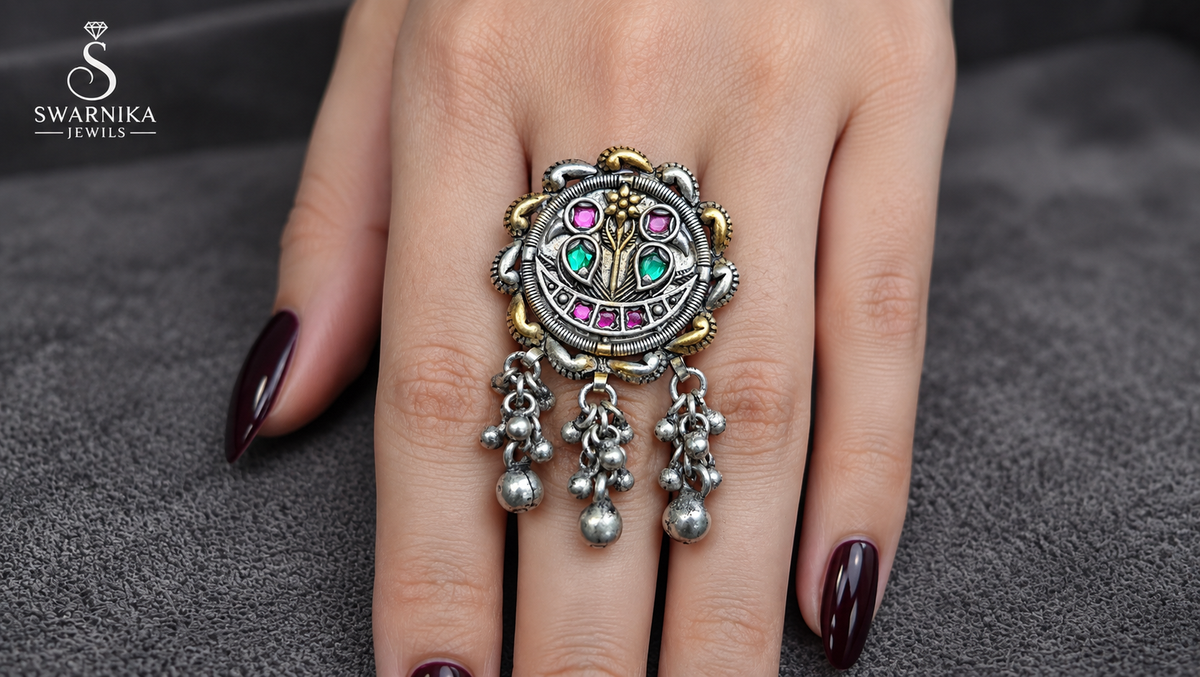 Multicolour Dual-Tone Scallop Cocktail Ring view 1