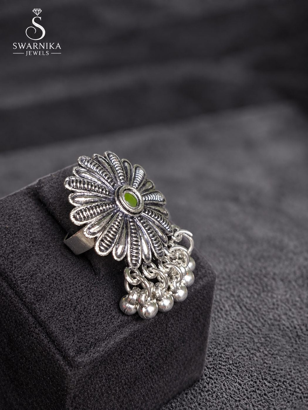 Ornate Scallop Oxidised Finger Ring view 2