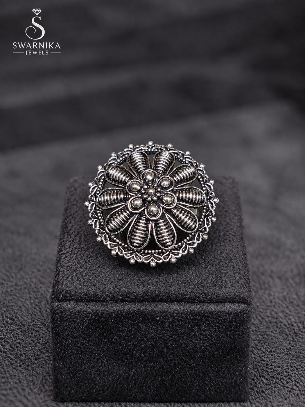 Petal Cluster Oxidised Finger Ring view 2