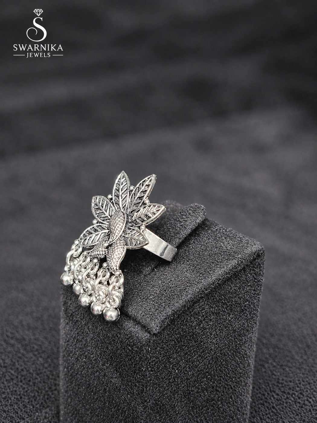 Pressed Flower Antique Finger Ring view 2