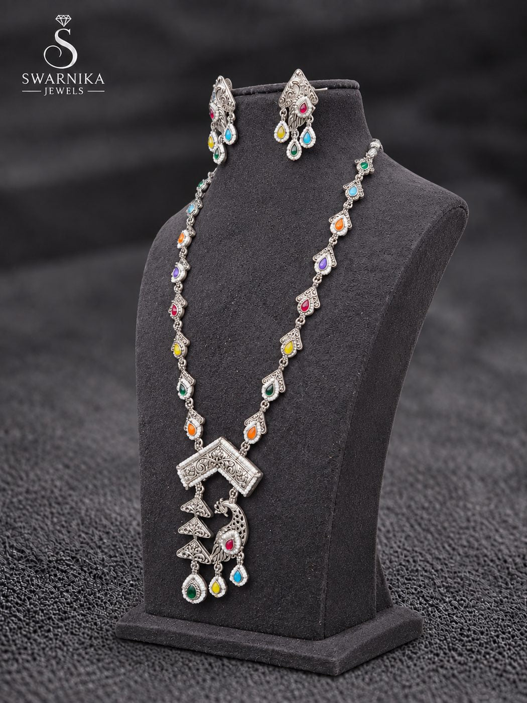 Royal Oxidised Long Bridal Haar Set view 2