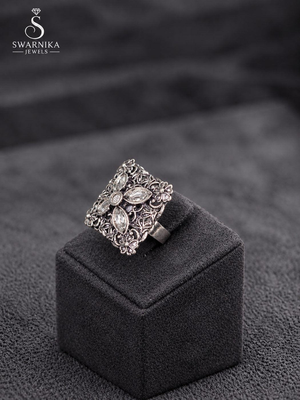 Twin Layer Mandala Finger Ring view 3